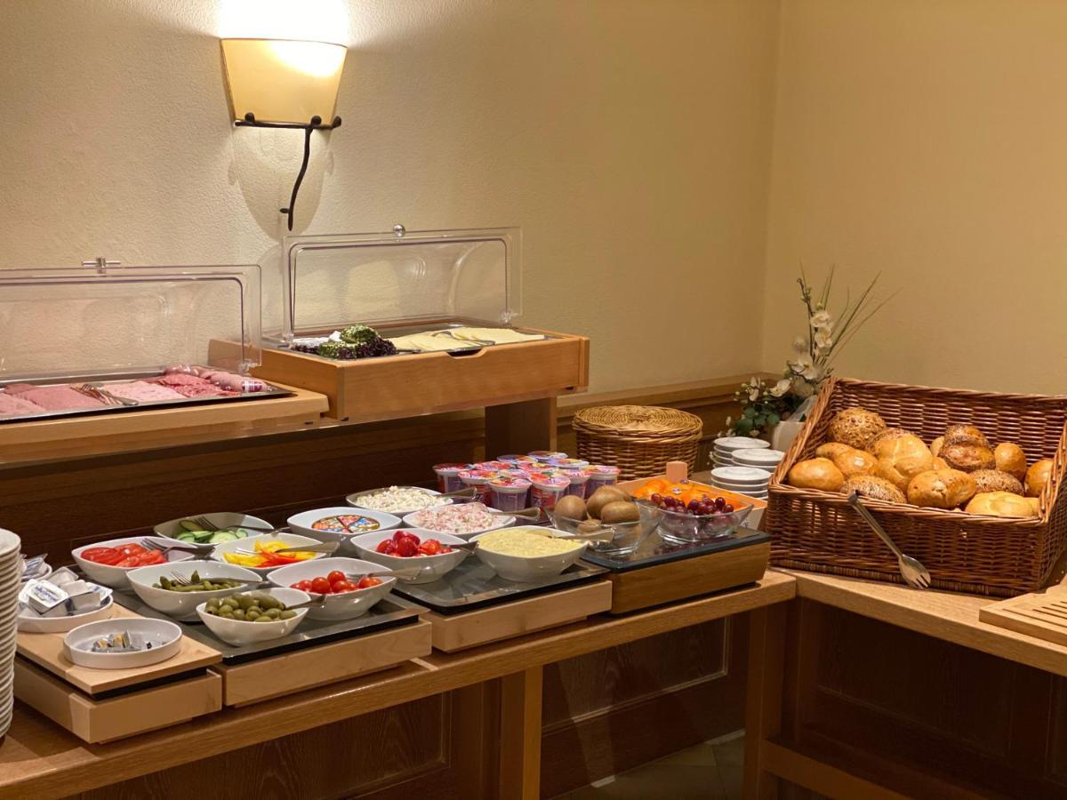 Hotel Lobmeyer Родінг Екстер'єр фото
